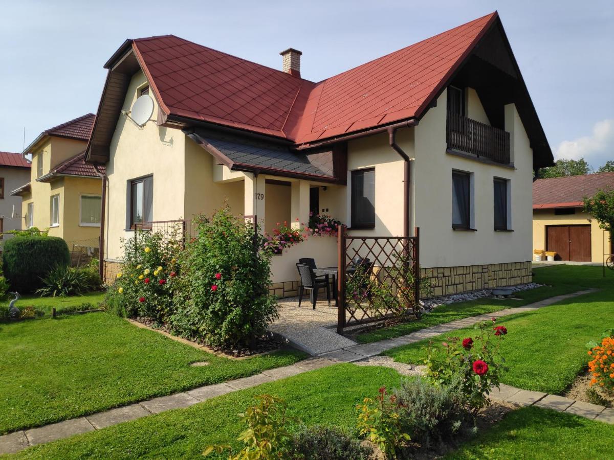 Holiday Home Liptovsky Peter Liptovský Hrádok Eksteriør billede